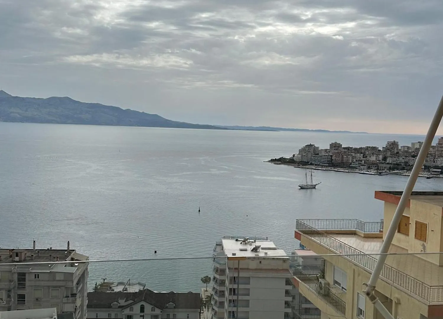 Jimmy Sea View Apartment Sarande 0*,