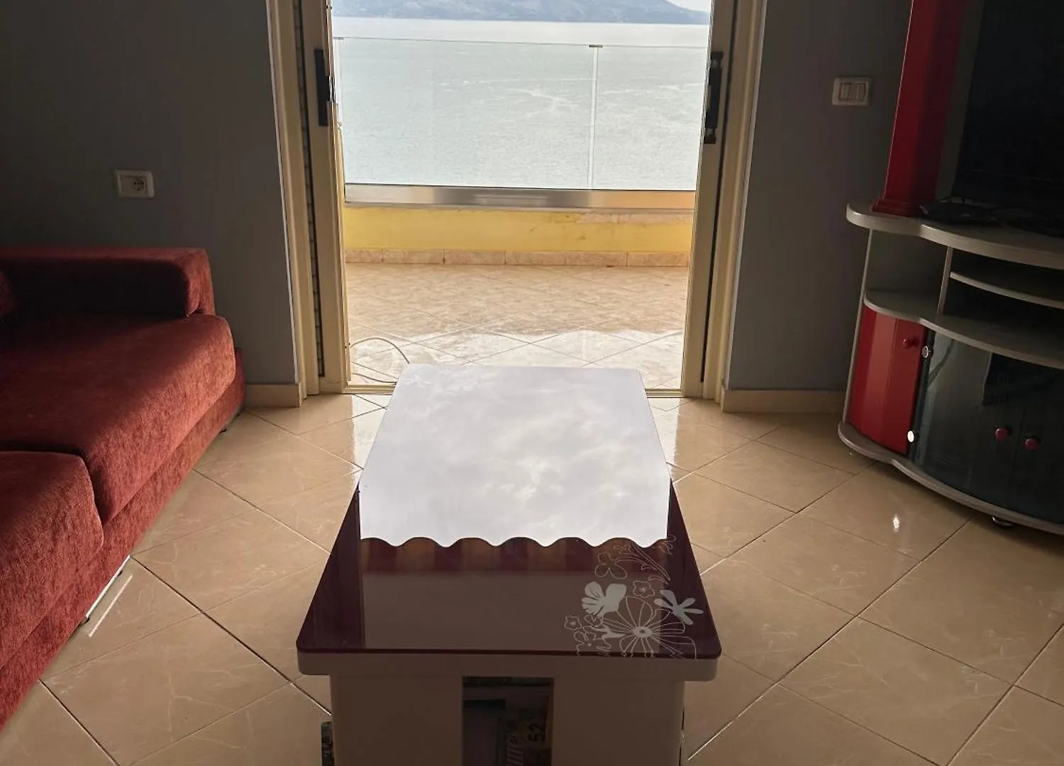 Jimmy Sea View Apartment Sarande